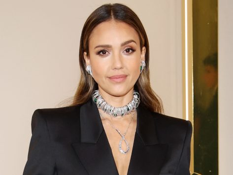 Jessica Alba Rocks a Swimsuit, Saying "I Heard It's a #Brat Summer"