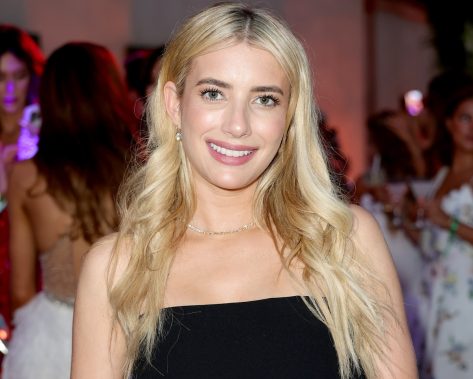 Emma Roberts in Two-Piece Workout Gear is a "Space Cadet"