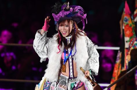 WWE's Kairi Sane in Two-Piece Workout Gear Shares "Workout" Photo