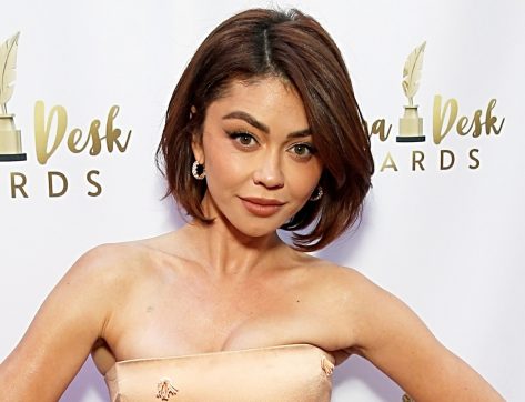 The 7 Secrets Behind Sarah Hyland’s Amazing Skin & Bikini Body