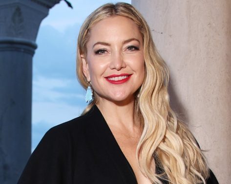 Kate Hudson in Two-Piece Workout Gear is "Absolutely Dreamy"