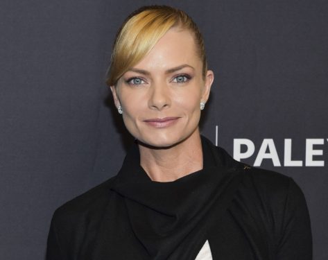 '00s Stunner Jaime Pressly Wows in Swimsuit Saying "This is 47"