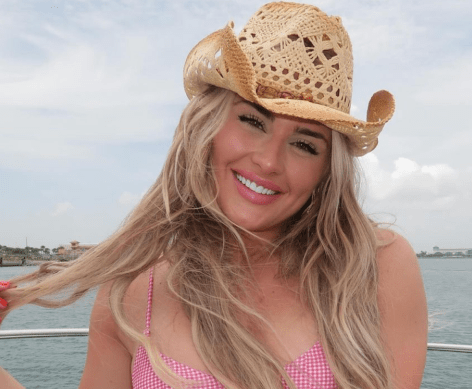 WWE's Tiffany Stratton Stuns in Two-Piece Workout Gear, Says "I'm just a (American) girl"