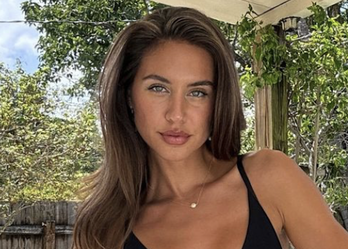 Influencer Brit Manuela in TwoPiece Workout Gear Extolls "Hard Work