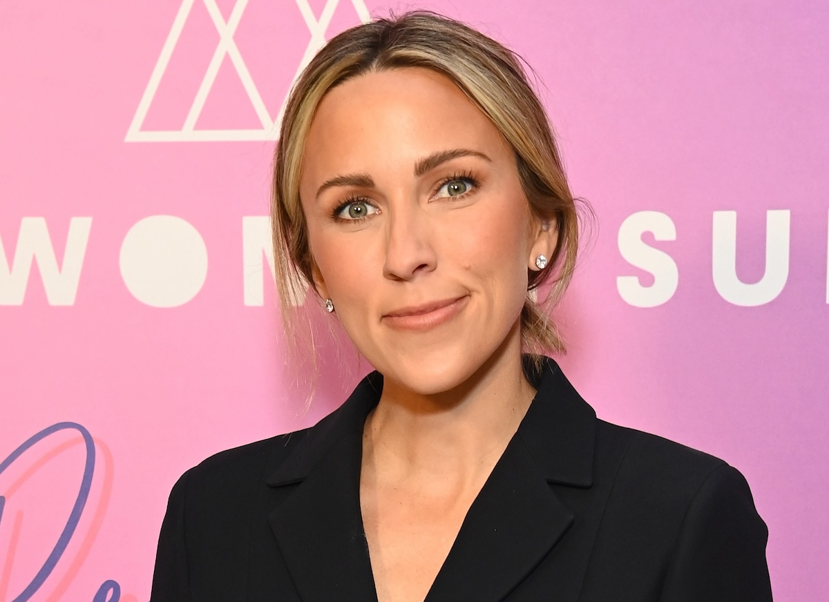 indoor basketball shoes