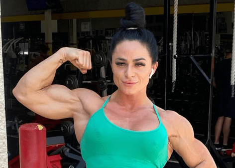 IFBB Pro Ivana Ivusic-Wilkin in Two-Piece Workout Gear Poses in the Gym