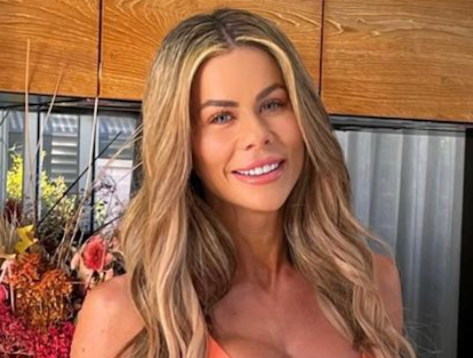 IFBB Champ Sophie Guidolin in Two-Piece Workout Gear is a "Beautiful Woman"