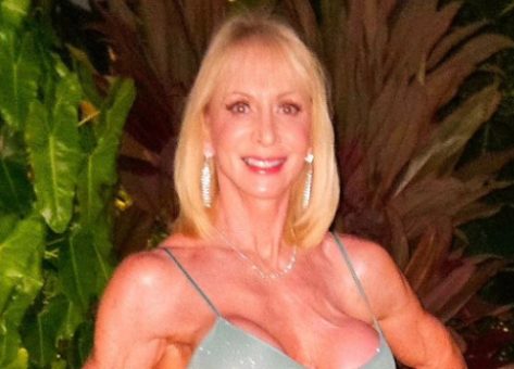 Bodybuilder Betty Pariso in Two-Piece Workout Gear Has the “Need for Speed”