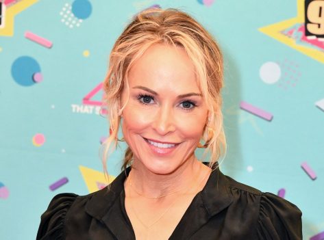 Melrose Place Legend Josie Bissett In Workout Gear Shares Sweet Selfie