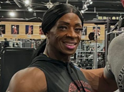 Bodybuilder Iris Kyle in Two-Piece Workout Gear is “Hardcore”