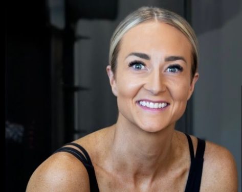 Fitness Coach Lindsay Parker in Two-Piece Workout Gear Tells You How to Get “Strong Not Skinny”