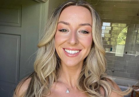 Fitness Influencer Natalie Freeman BSc, CPT, PPSC, in Two-Piece Workout Gear Says “Do the Work”