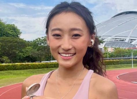 Athlete Vanessa Lee in Two-Piece Workout Gear Says “We are So Back”