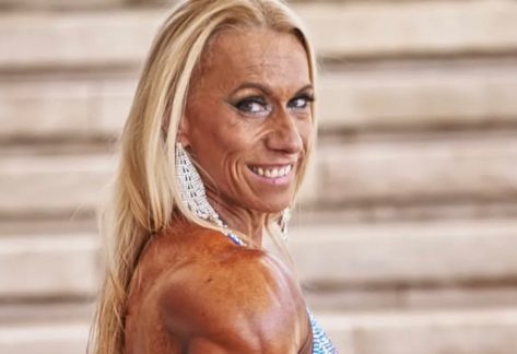 Bodybuilder Alida Opre In Two-Piece Workout Gear Shares "Fitness Motivation"