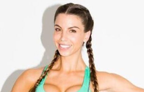 Fitness Influencer Brittany Perille in Two-Piece Workout Gear Shares "Abs Workout"