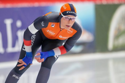 Speed Skater Jutta Leerdam in Two-Piece Workout Gear Has "Wholesome Weekend"