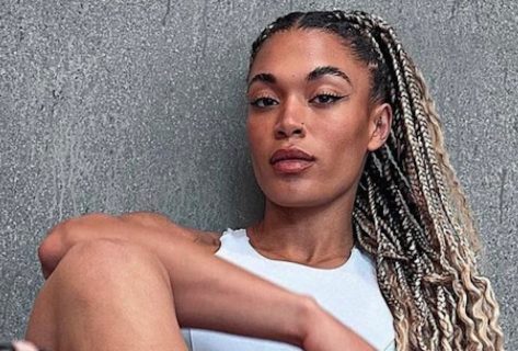 Gladiators Star Electro, aka Jade Packer, in Two-Piece Workout Gear is “Locked In”