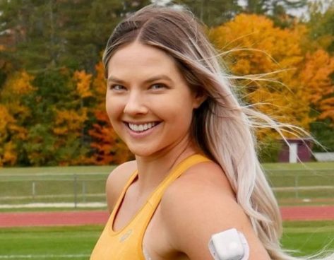 Track and Field Stunner Kate Hall in Two-Piece Workout Gear is "T1D Strong"