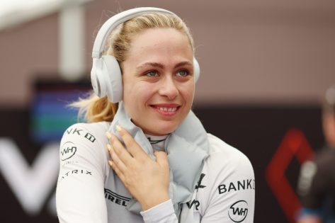 Racing Driver Sophia Flörsch in Two-Piece Workout Gear Shares "Fitness Challenge"
