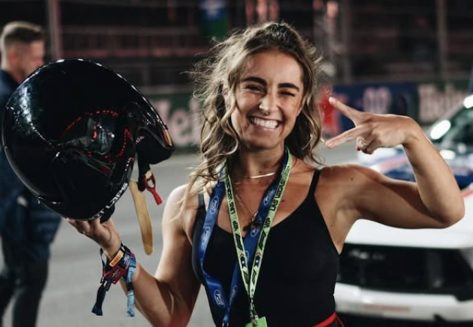 Fitness Influencer Demi Bagby in Two-Piece Workout Gear is "Next Level"