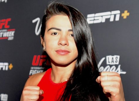 MMA Star Claudia Gadelha in Two-Piece Workout Gear is "Deeply Grateful"