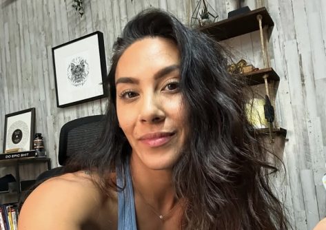 Fitness Model Hannah Eden in Two-Piece Workout Gear is "So Excited"