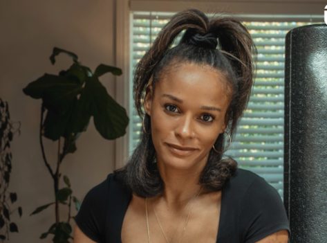 Fitness Trainer Melissa Alcantara in Two-Piece Workout Gear is "Feeling Freer"