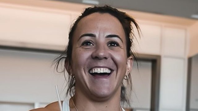 CrossFit Competitor Kara Saunders in Two-Piece Workout Gear is "Prioritizing Fitness"