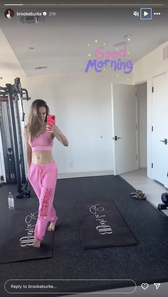 Brooke Burke shares a morning selfie.