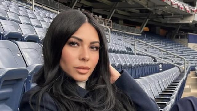 Jimena Sánchez Shows Off Amazing Body Saying "Here We Go RaidersNation"