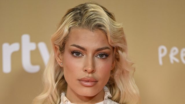 Jessica Goicoechea Shows Off Amazing Body "On Fire"