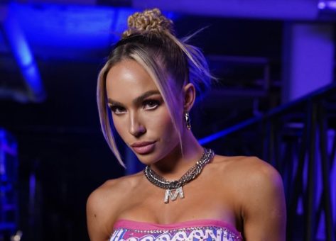 WWE Star Maxxine Dupri Shows Off Amazing Body in New "Dress Code" Photo