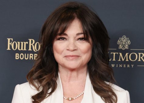 Valerie Bertinelli Shows Off Amazing Body and "Feels Acceptance"