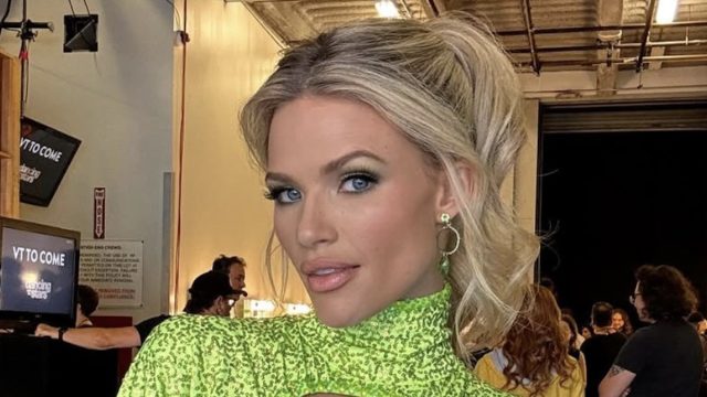Witney Carson Shows Off Amazing Body in New "What I Eat in a Day" Video