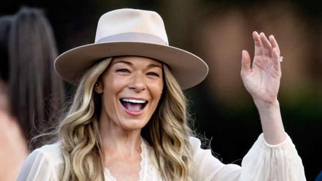 Leann Rimes in Cute Workout Gear Shares Favorite Trader Joe’s Treats