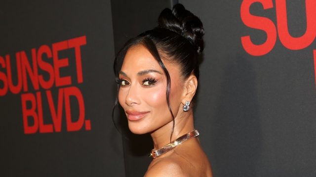 Nicole Scherzinger in Two-Piece Workout Gear Dances With Thom Evans