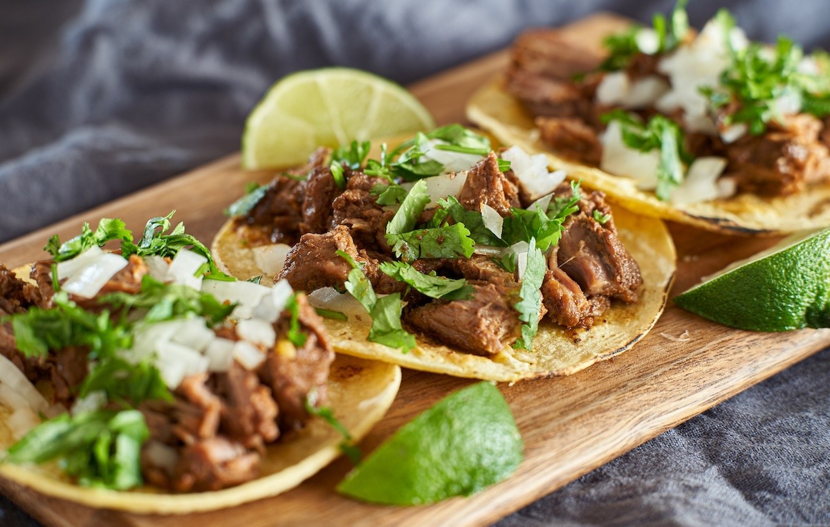 e Carne asada street tacos.