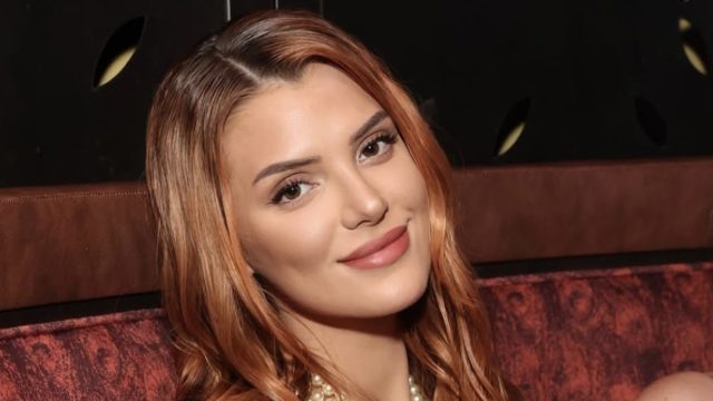 Alissa Violet's Stunning Workout Routine