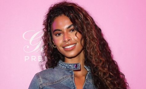 Love Island's Sophie Piper Swears By These 5 Habits to Stay Fit at 24