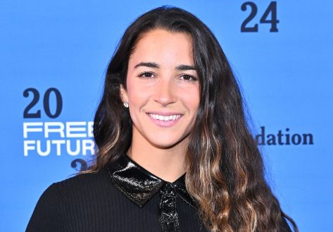 Aly Raisman in Two-Piece Workout Gear is "Listening to My Body"