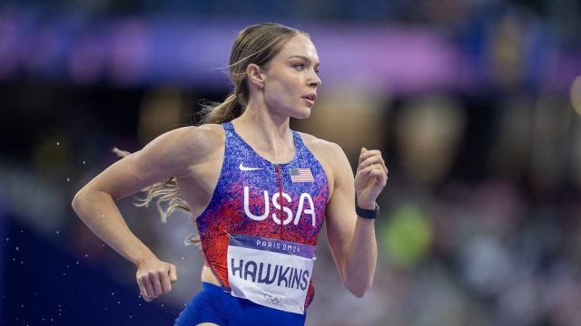 Charli Hawkins Swears By These 5 Get Fit Tips "Training in a Winter Wonderland"