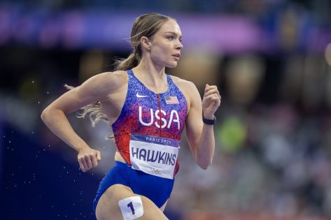 Charli Hawkins Swears By These 5 Get Fit Tips "Training in a Winter Wonderland"