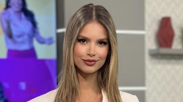 Adriana Pérez's Beachside Fitness Secrets Revealed