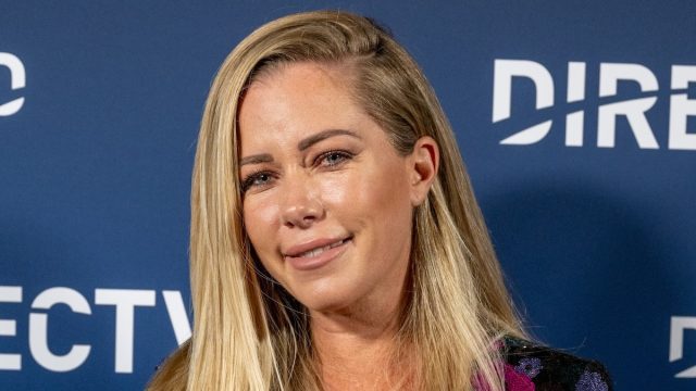 Kendra Wilkinson in Two-Piece Workout Gear is "Feeling Pretty Balanced" in Inspirational Message