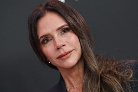 Victoria Beckham Swears by These 5 Habits to Keep Her Skin Tight