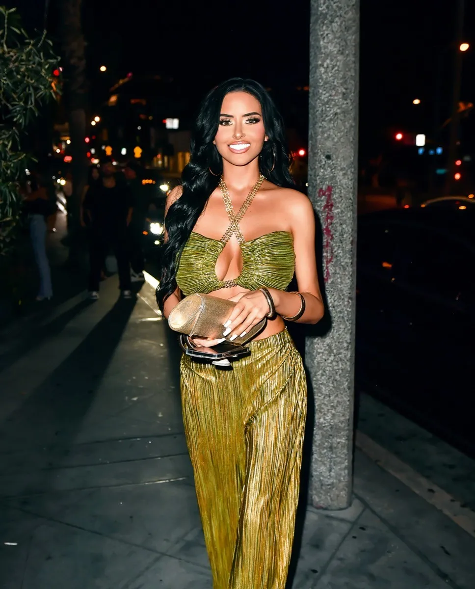 Golden girl Abigail Ratchford is spotted out on the town