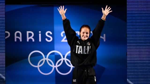 Chiara Pellacani Shows Off Incredible Figure Looking "Amazing"