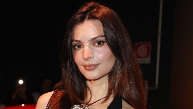 Emily Ratajkowski's 5 Beach Body Habits in Mexico