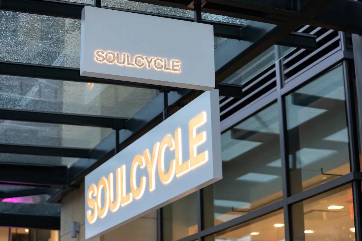 Bellevue,,Washington,/,Usa,-,December,4,2019:,"soulcycle",Signs