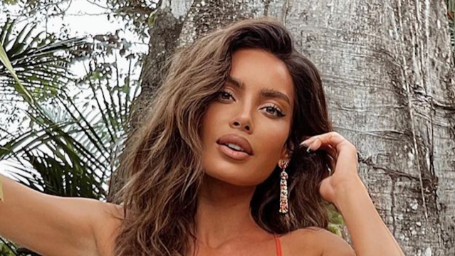 Sarah Stage in Two-Piece Workout Gear Asks "Are You In?"